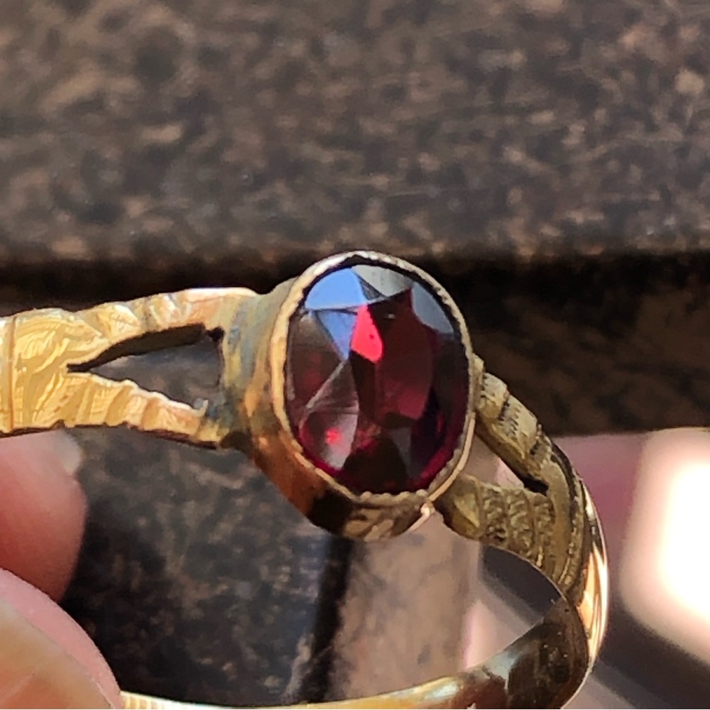 Antique 14k Yellow Gold Rhodolite Garnet Ring - Picture 9 of 13